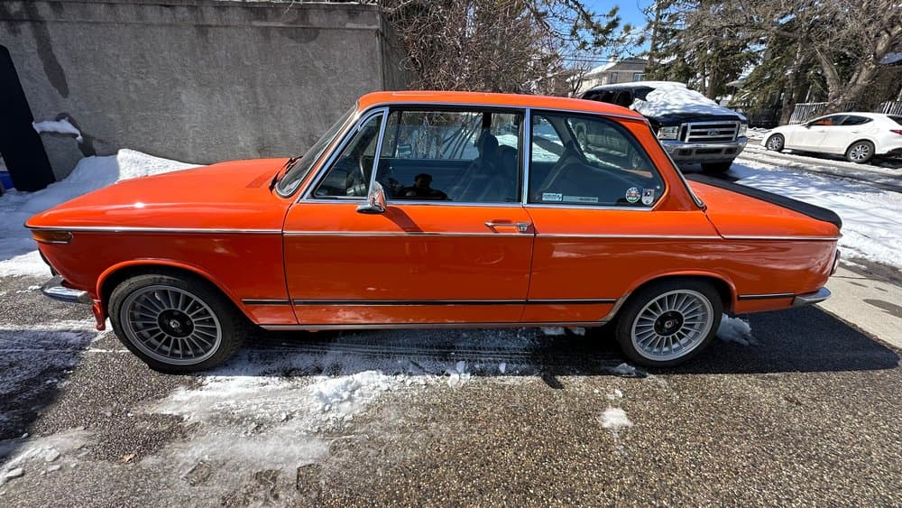 1974 BMW 2002tii — cover