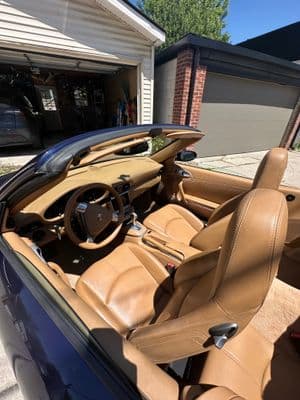 2006 Porsche 911 interior 1